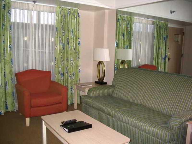 Embassy Suites Brunswick Camera foto