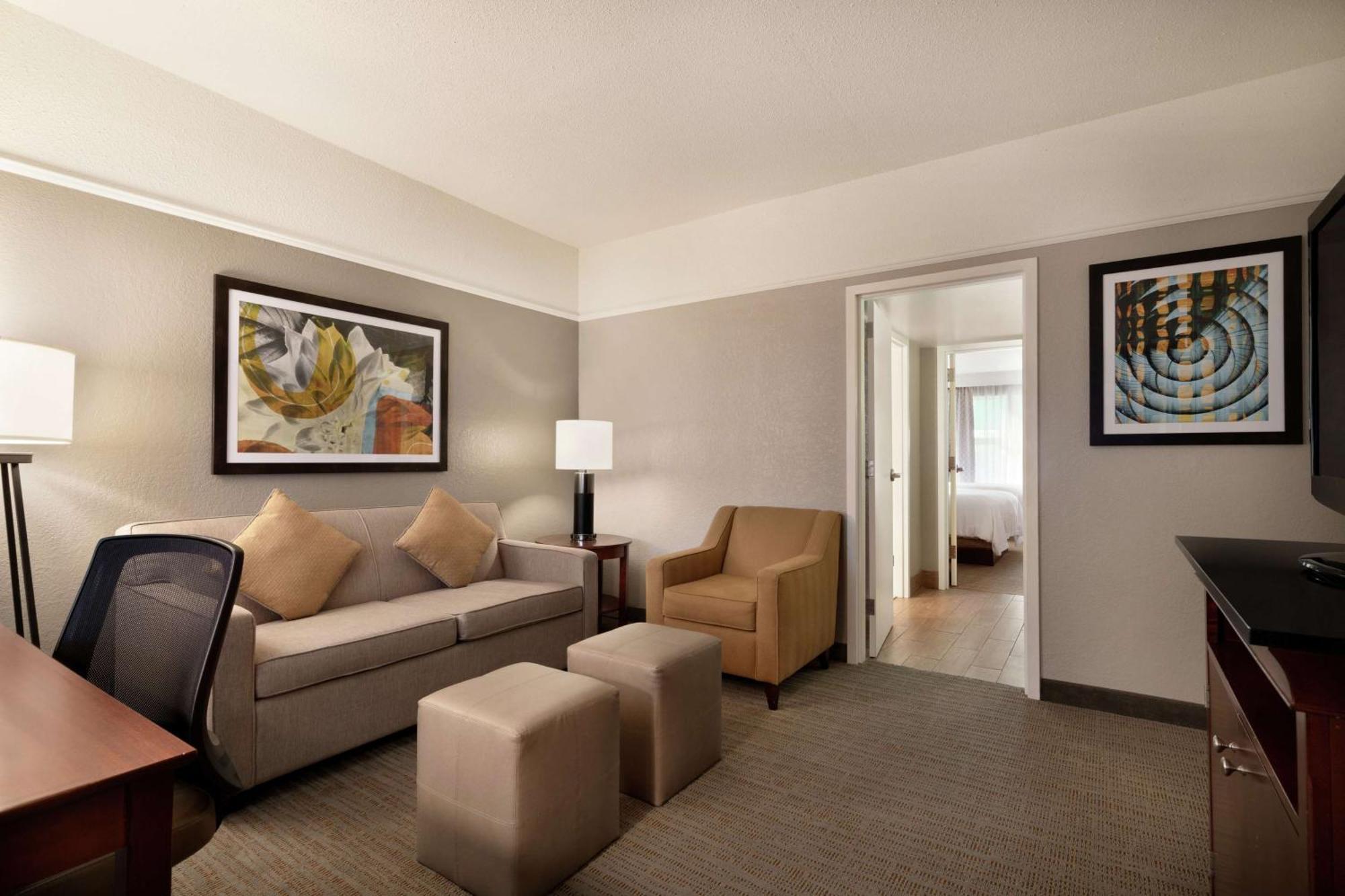 Embassy Suites Brunswick Esterno foto
