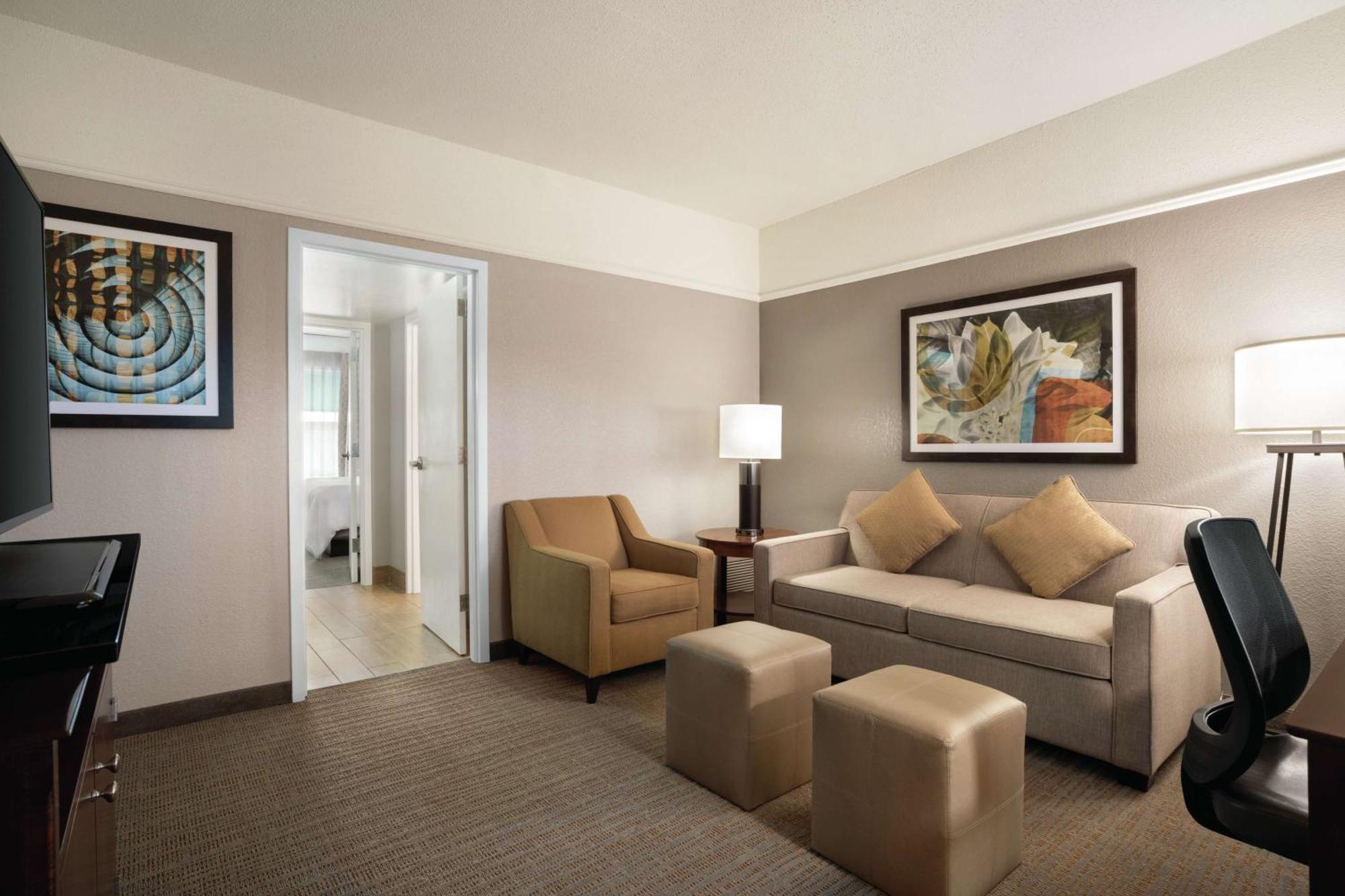 Embassy Suites Brunswick Esterno foto