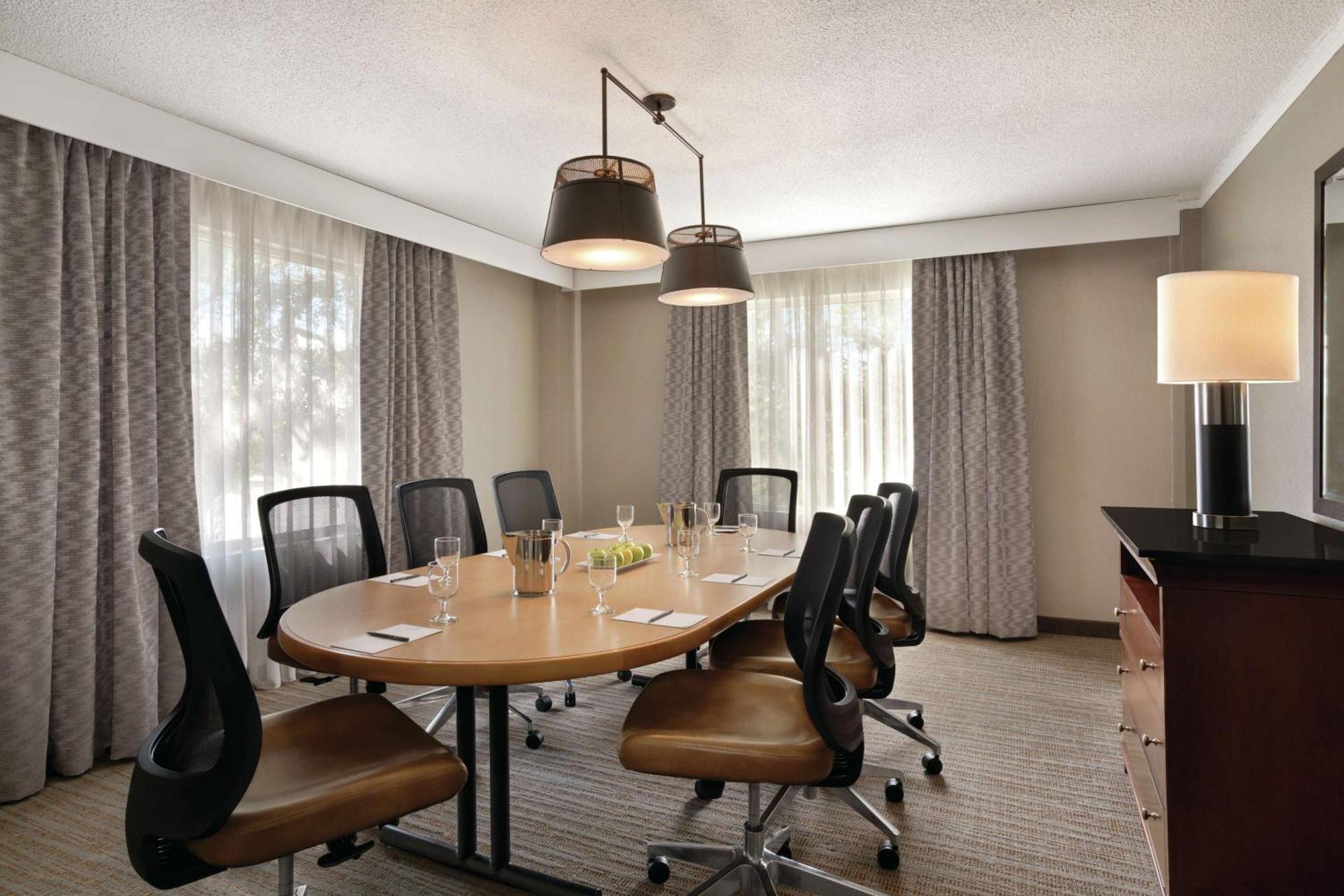 Embassy Suites Brunswick Esterno foto