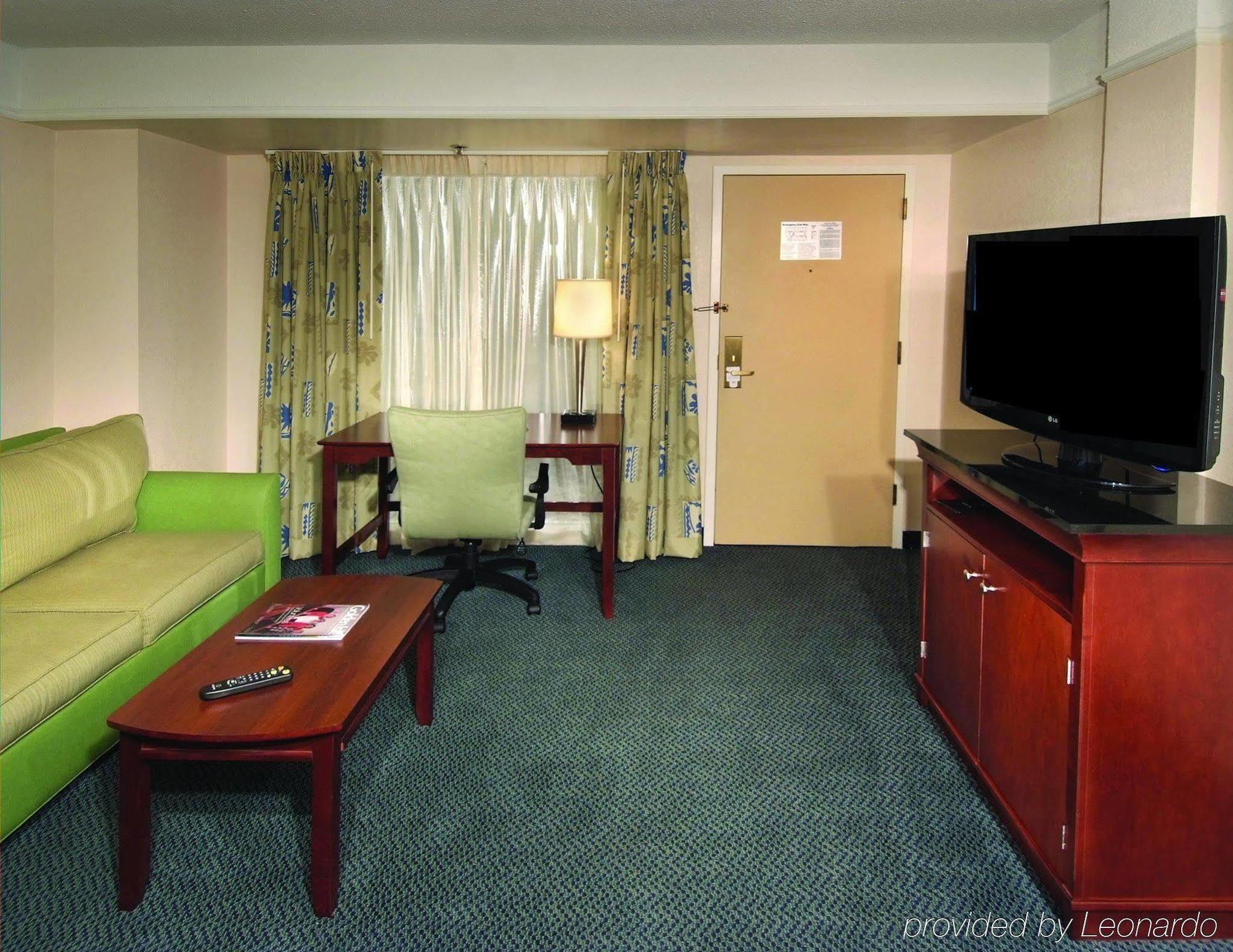 Embassy Suites Brunswick Camera foto