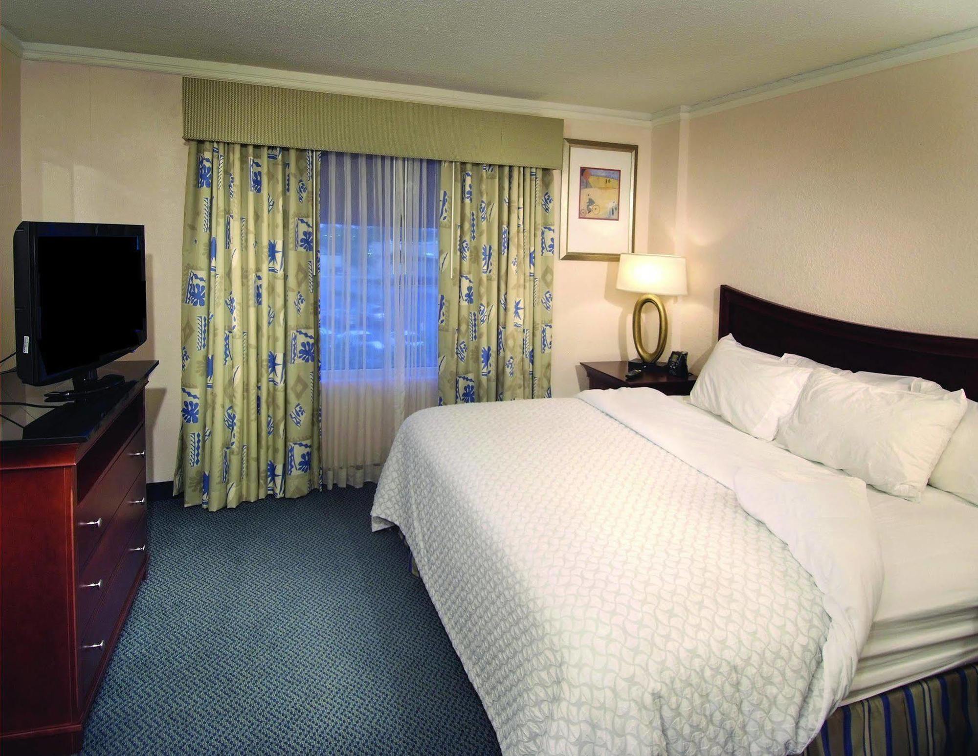 Embassy Suites Brunswick Camera foto